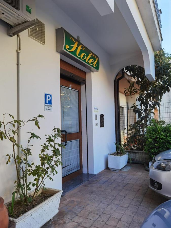 Hotel Edelweiss Laino Borgo Exterior foto